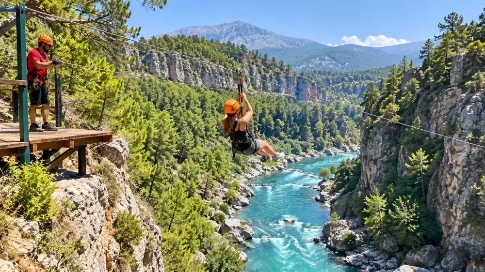 Kemer Çıkışlı Rafting + Zipline Turu 